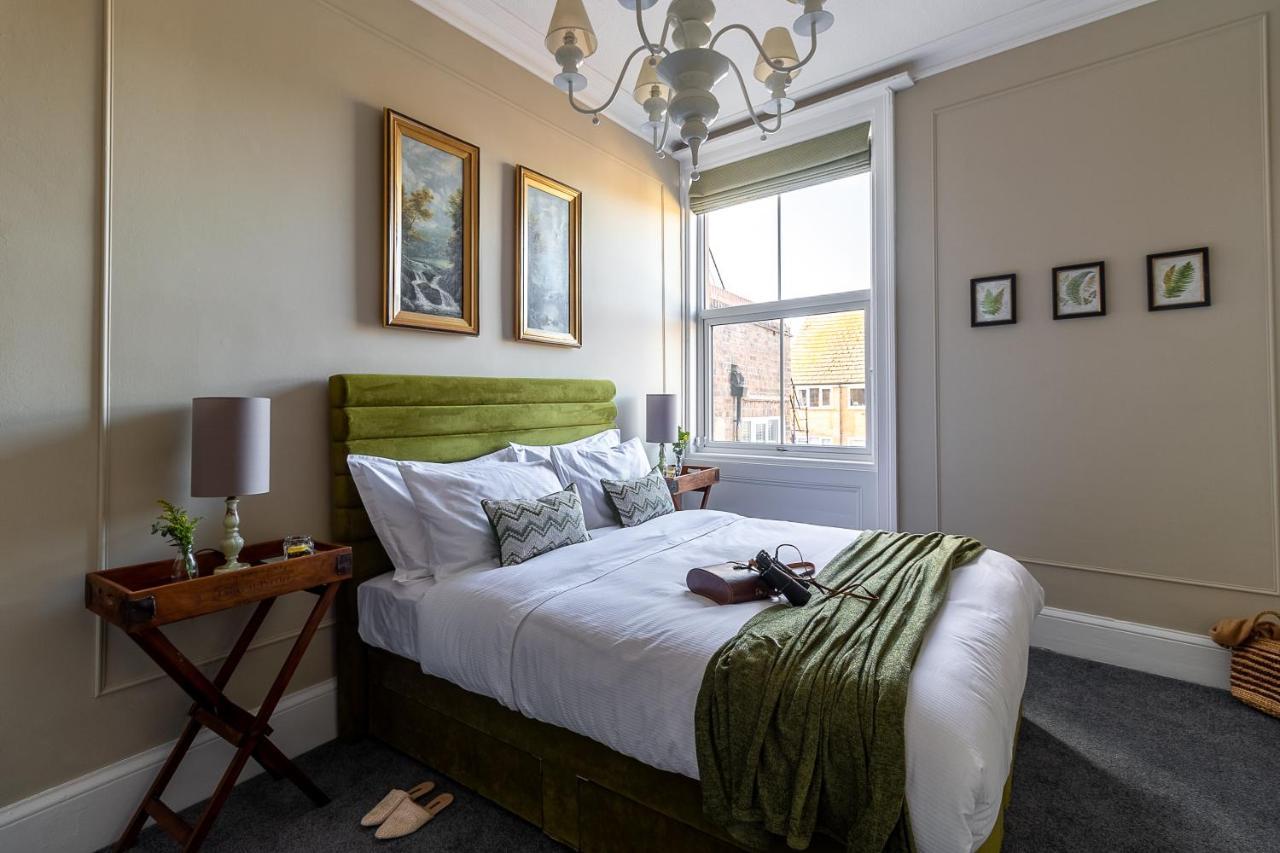 Crescent View Apartment 스카버러 외부 사진